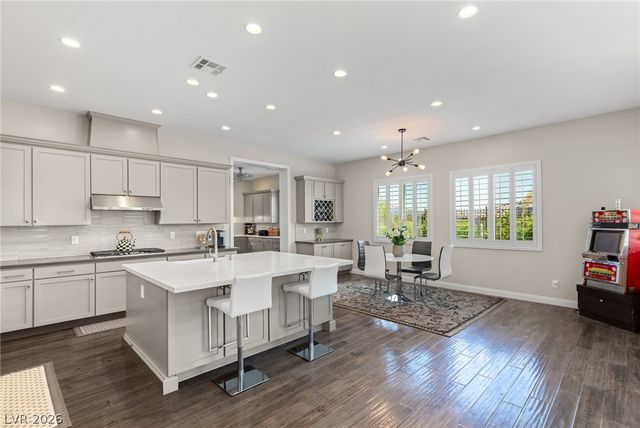 480 Bosco Di Fiore Street, Las Vegas, NV 89138