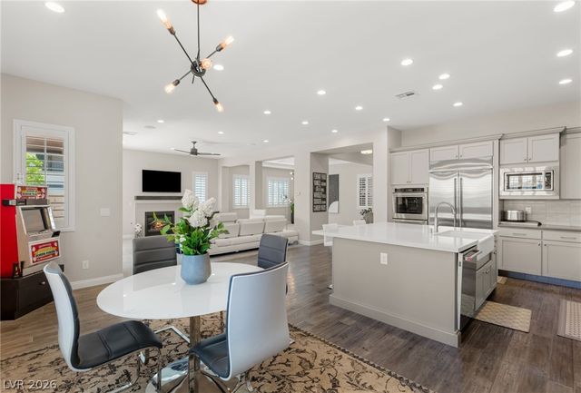 480 Bosco Di Fiore Street, Las Vegas, NV 89138