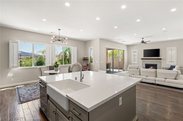 480 Bosco Di Fiore Street, Las Vegas, NV 89138