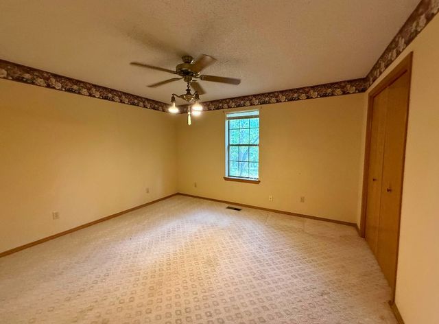 2 Wendron Lane, Bella Vista, AR 72714