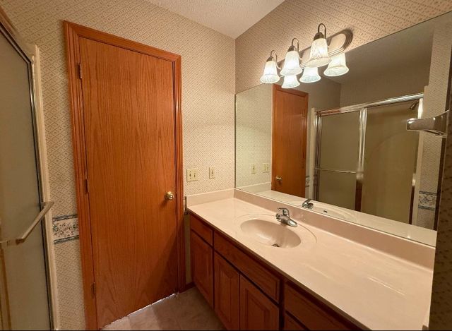 2 Wendron Lane, Bella Vista, AR 72714