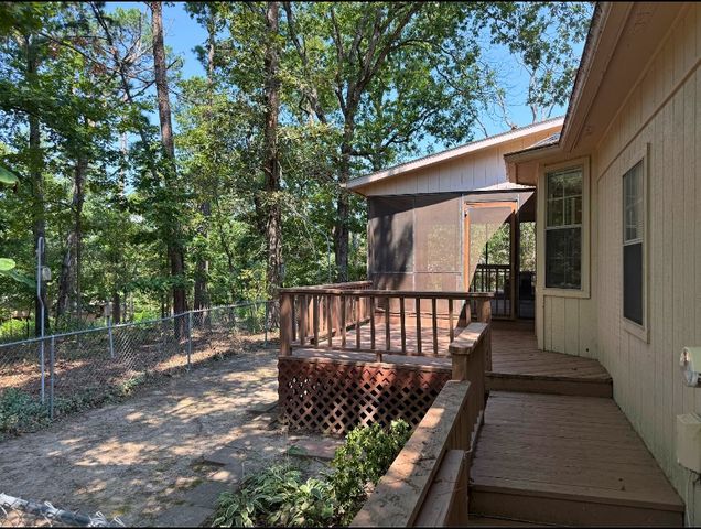 2 Wendron Lane, Bella Vista, AR 72714