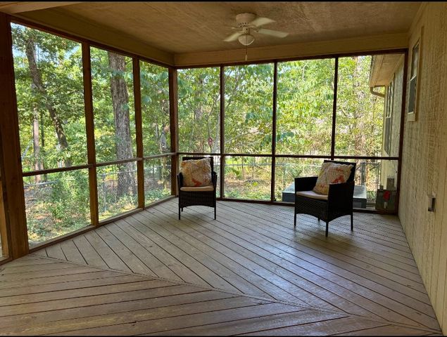 2 Wendron Lane, Bella Vista, AR 72714