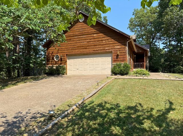 2 Wendron Lane, Bella Vista, AR 72714