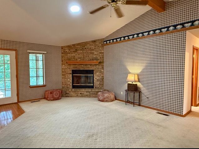 2 Wendron Lane, Bella Vista, AR 72714