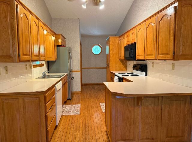 2 Wendron Lane, Bella Vista, AR 72714