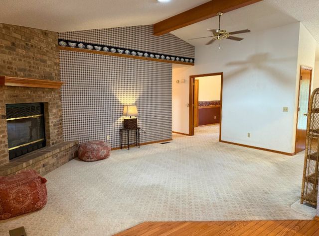 2 Wendron Lane, Bella Vista, AR 72714