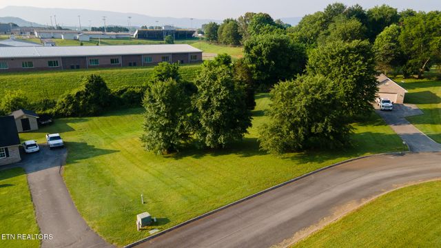 Golden Harvest Circle, Seymour, TN 37865