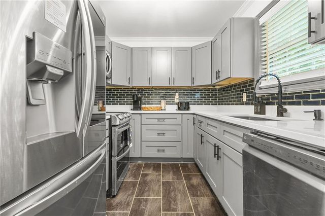 545 Elmwood NW Road, Atlanta, GA 30318