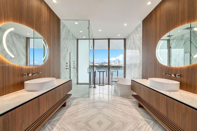 5 GROVE ISLE DR L402, Coconut Grove, FL 33133