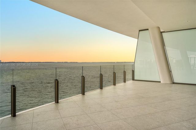 5 GROVE ISLE DR L402, Coconut Grove, FL 33133