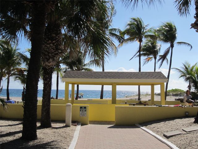 1421 S Ocean Blvd 301, Pompano Beach, FL 33062