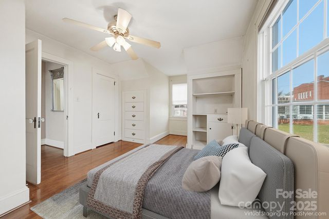 323 4th Street Place SW, Hickory, NC 28602