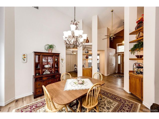 2550 S Iris St, Lakewood, CO 80227