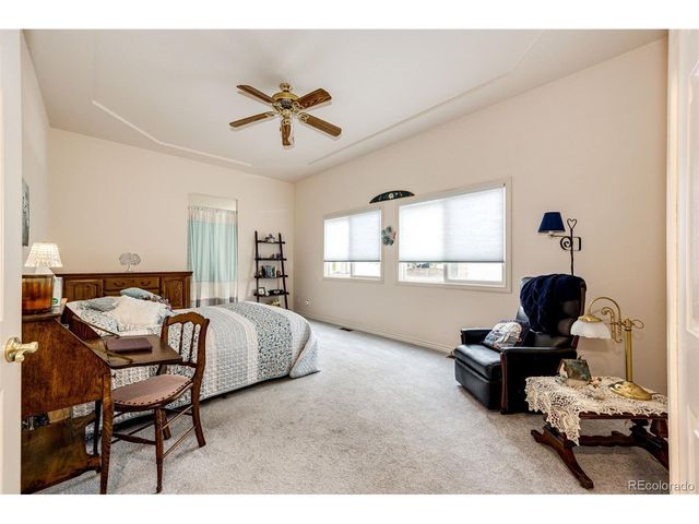 2550 S Iris St, Lakewood, CO 80227