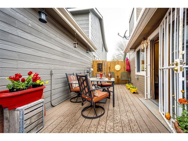 2550 S Iris St, Lakewood, CO 80227