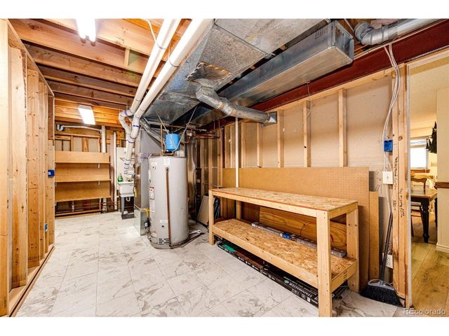 2550 S Iris St, Lakewood, CO 80227