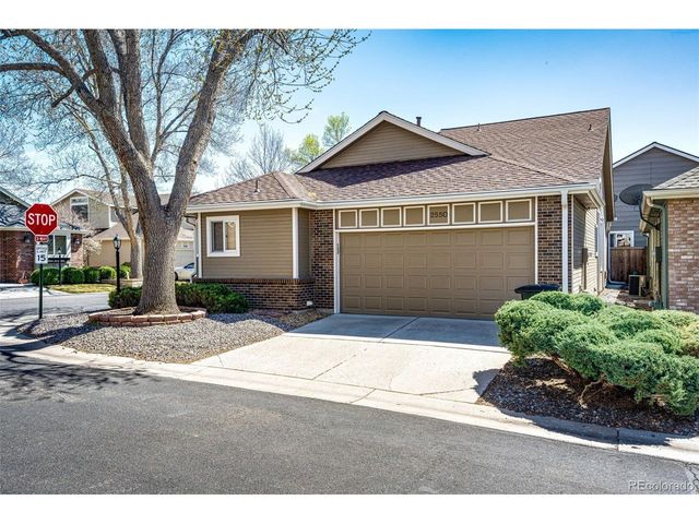 2550 S Iris St, Lakewood, CO 80227