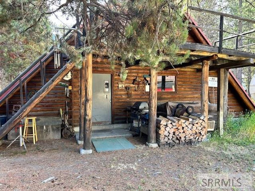 Image 27 of property listing at 3889 F Street, Island Park, ID 83429