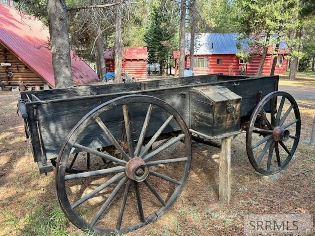 Image 30 of property listing at 3889 F Street, Island Park, ID 83429