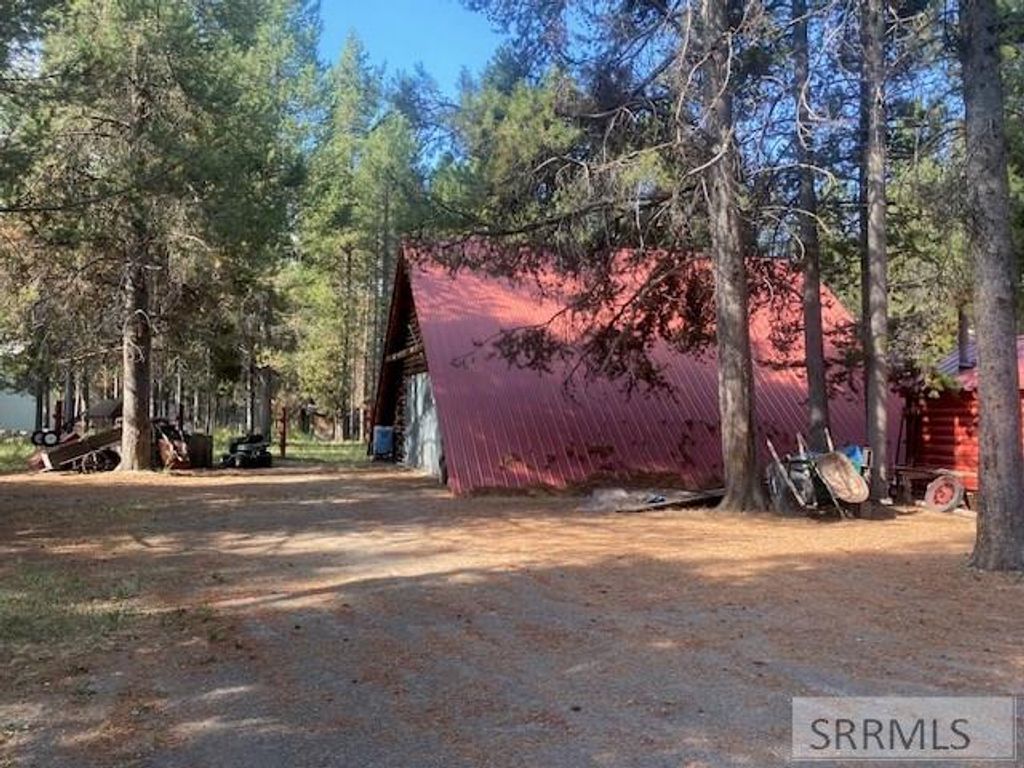 Image 38 of property listing at 3889 F Street, Island Park, ID 83429