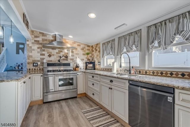 14 Oneida Trl, Wayne Twp., NJ 07470