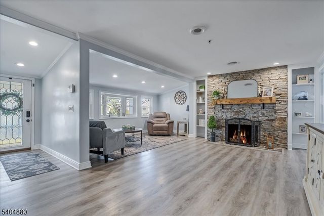 14 Oneida Trl, Wayne Twp., NJ 07470