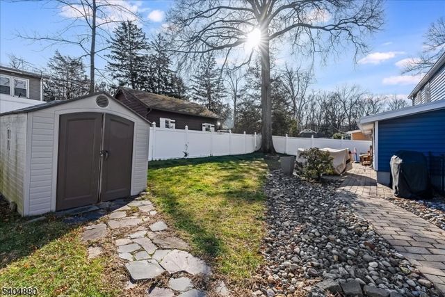 14 Oneida Trl, Wayne Twp., NJ 07470