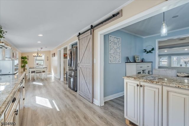 14 Oneida Trl, Wayne Twp., NJ 07470