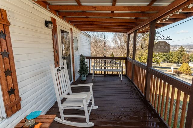 519 E Wine St, South Connellsville, PA 15425