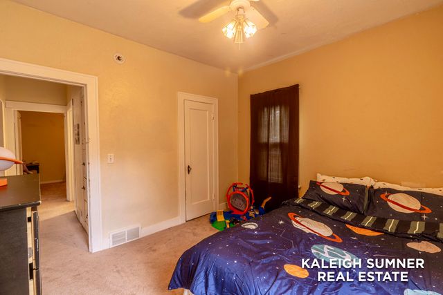 1071 Irwin Avenue, Muskegon, MI 49442