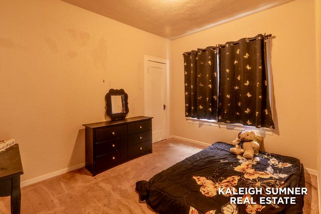1071 Irwin Avenue, Muskegon, MI 49442