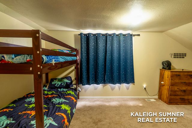 1071 Irwin Avenue, Muskegon, MI 49442