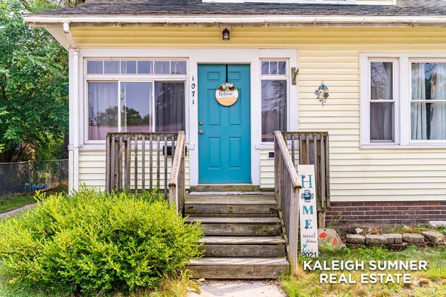 1071 Irwin Avenue, Muskegon, MI 49442