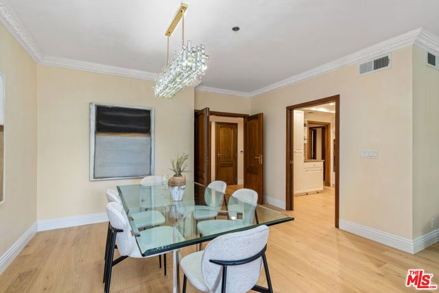 9249 Burton Way 302, Beverly Hills, CA 90210