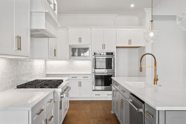 7282 Florim Court, Fairview, TN 37062