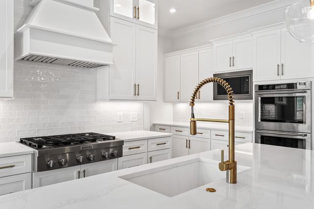 7282 Florim Court, Fairview, TN 37062