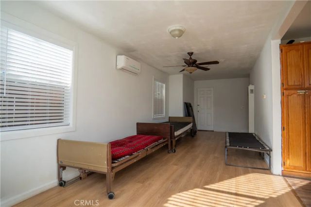 14841 Archwood, Van Nuys, CA 91405