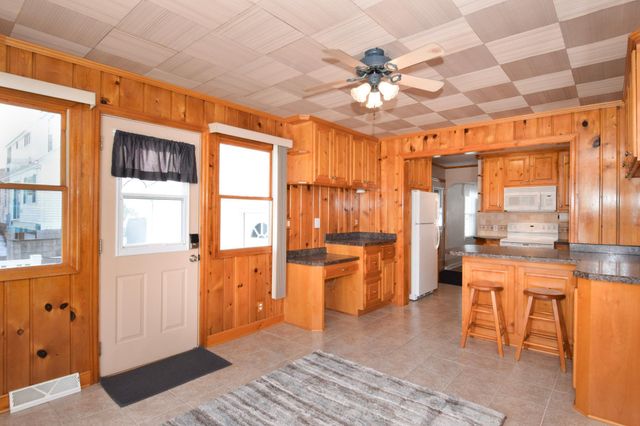 459 Woodruff Avenue, Roseville, MN 55113