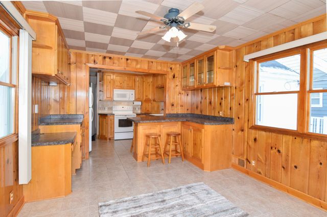 459 Woodruff Avenue, Roseville, MN 55113