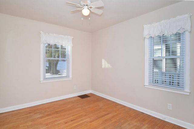 459 Woodruff Avenue, Roseville, MN 55113