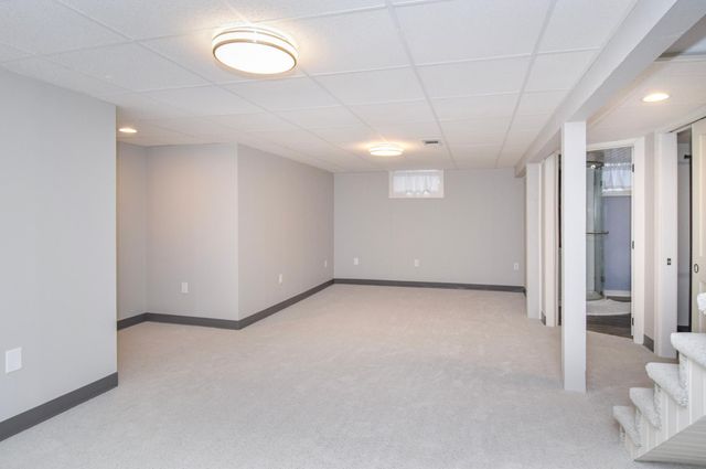 459 Woodruff Avenue, Roseville, MN 55113