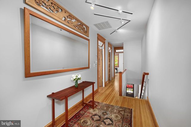 1748 KENYON STREET, Washington, DC 20010