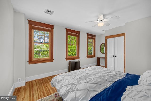 1748 KENYON STREET, Washington, DC 20010