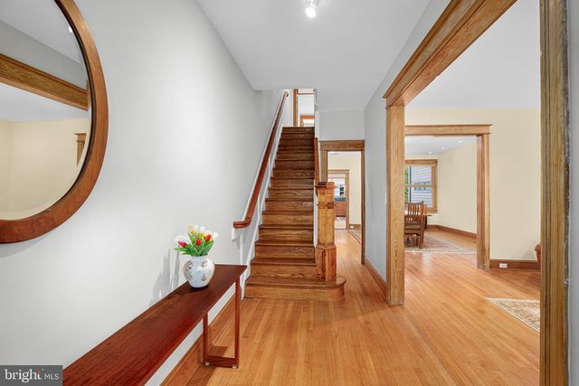 1748 KENYON STREET, Washington, DC 20010