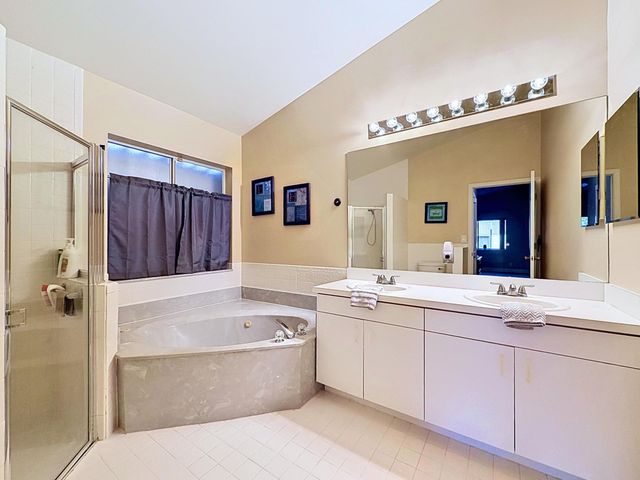 333 NW 45th Terrace, Deerfield Beach, FL 33442