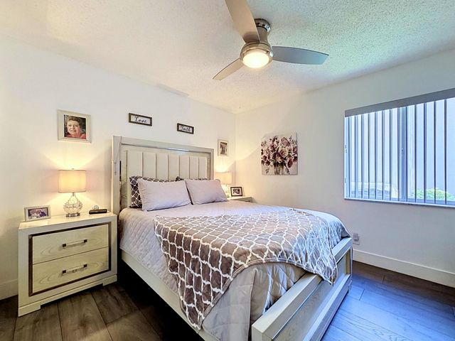 333 NW 45th Terrace, Deerfield Beach, FL 33442