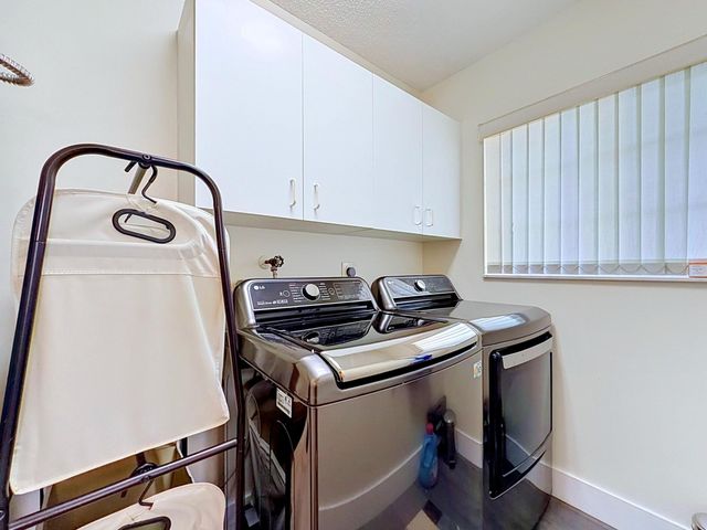 333 NW 45th Terrace, Deerfield Beach, FL 33442