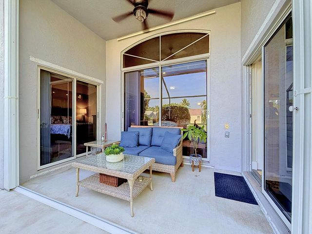 333 NW 45th Terrace, Deerfield Beach, FL 33442