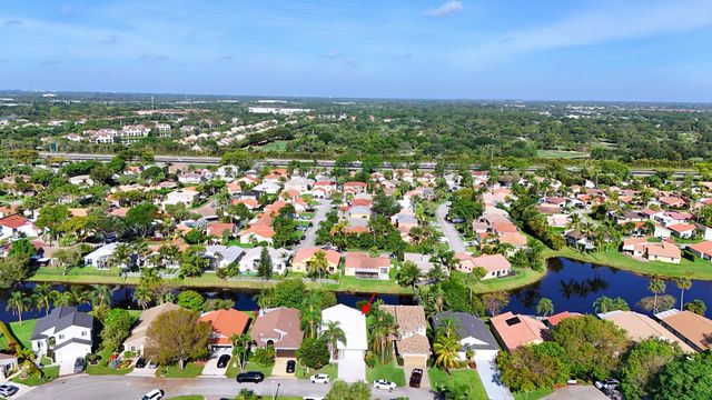 333 NW 45th Terrace, Deerfield Beach, FL 33442